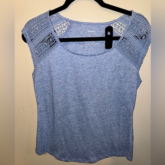 Sonoma Goods for Life blouse features lace crochet details on the shoulders 🍀 - Picture 1 of 4